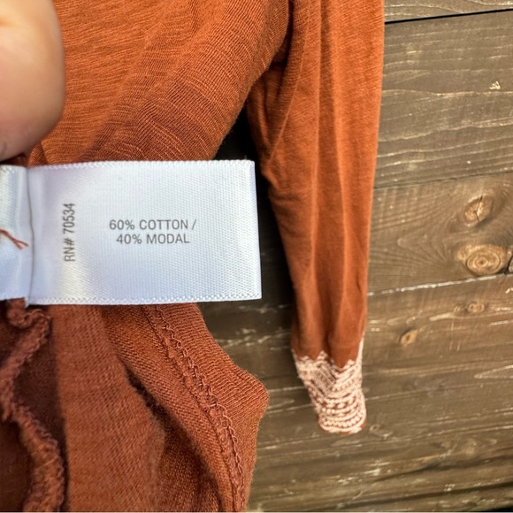 Orvis Women’s Embroidered Long Sleeve Button Shirt Size Small - Picture 6 of 7